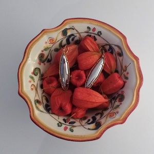 T Tahari oblong mirror-finish w/gold-tone metal earrings